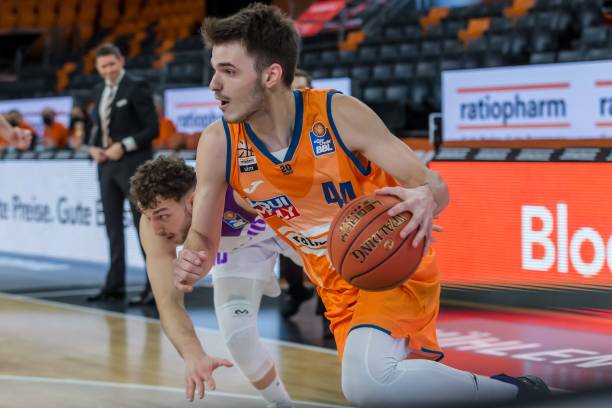 斯的较量 斯的较量