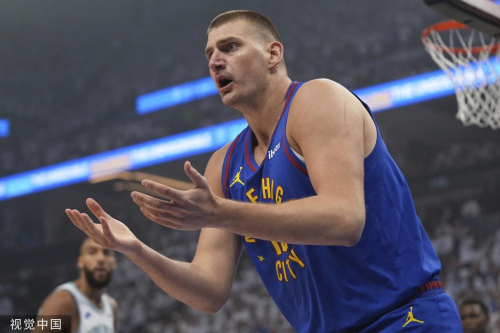 陷入胶着 陷入胶着