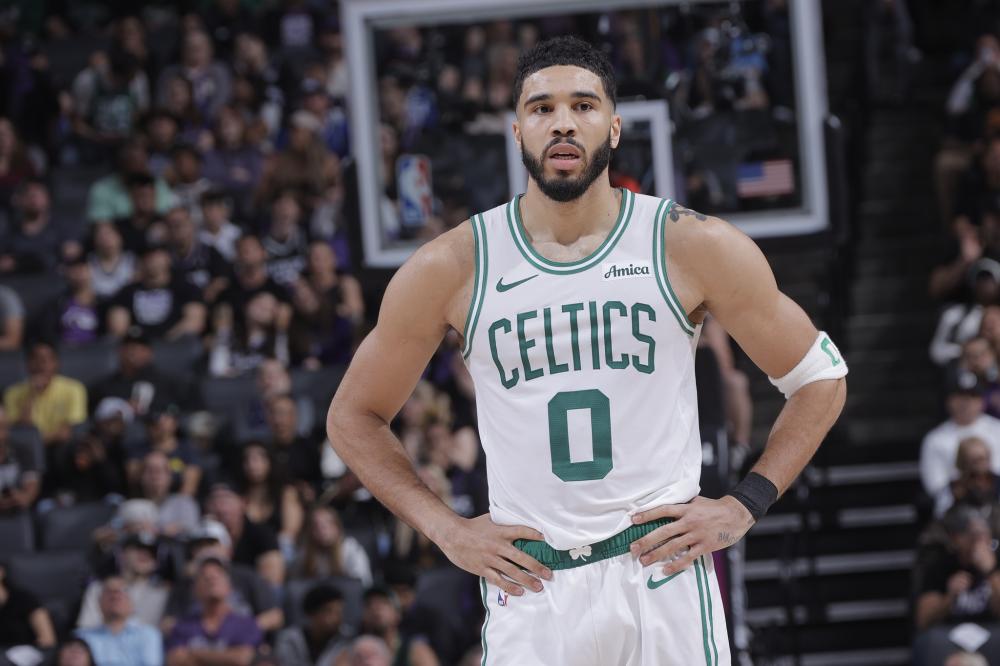 疑是他取得 疑是他取得